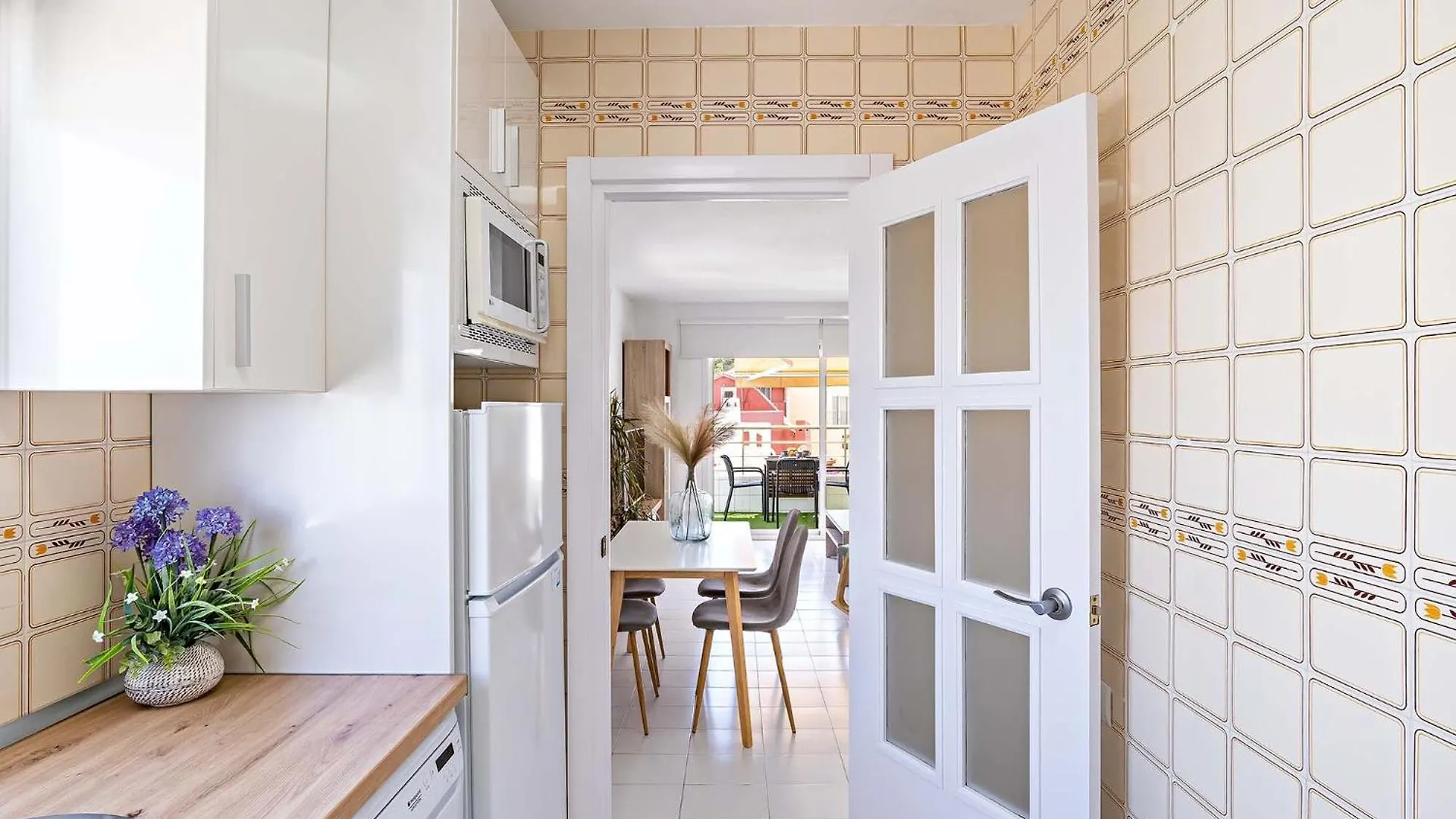 Apartament Capri - Pueblo Italia Roquetas de Mar 0*,  Hiszpania