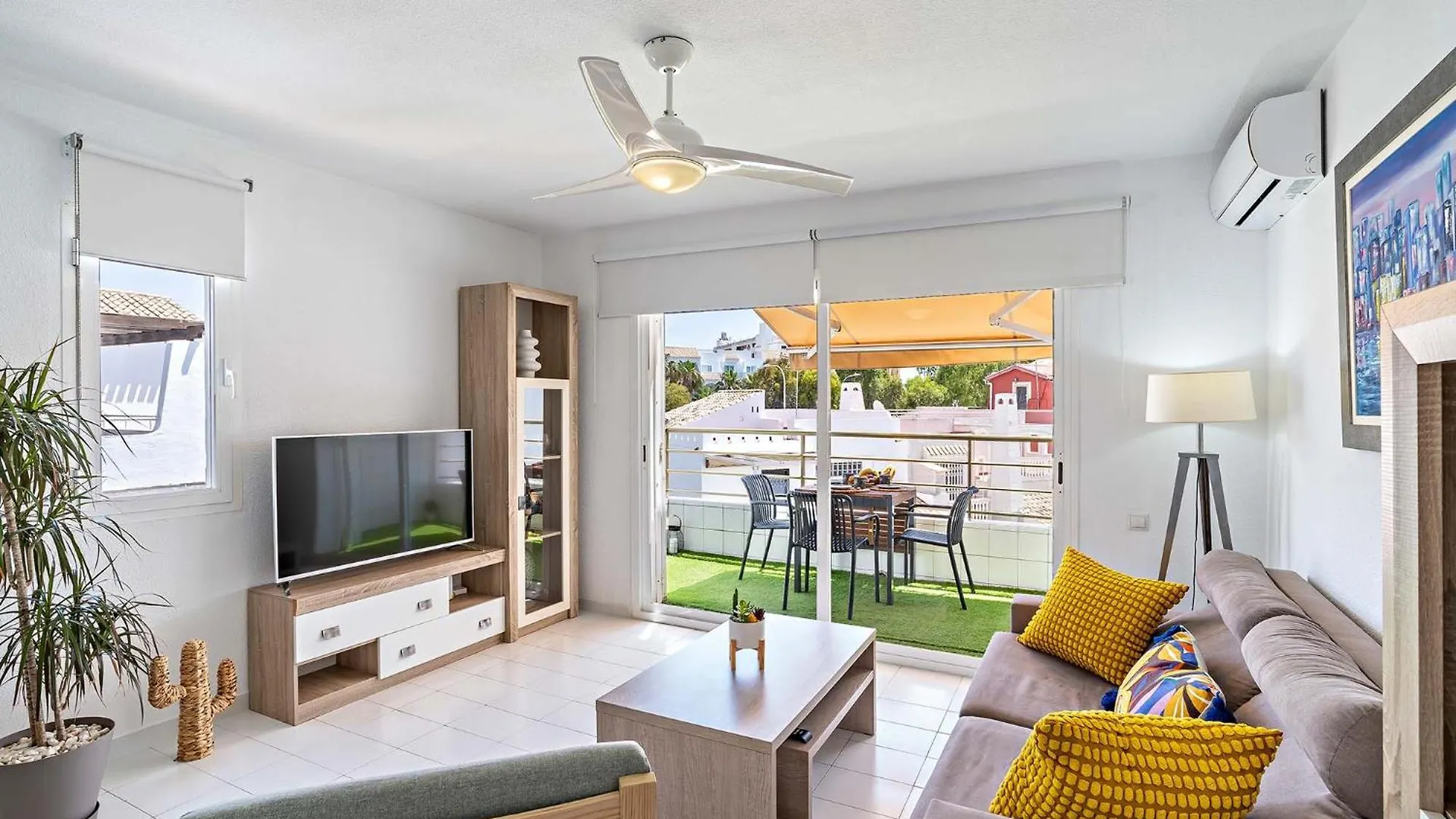 Apartament Capri - Pueblo Italia Roquetas de Mar